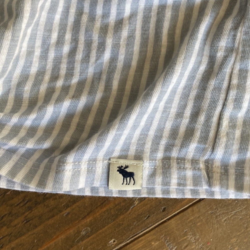 Abercrombie kids top - Picture 3 of 4